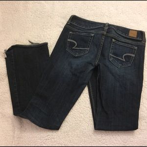 Dark Wash American Eagle Jeans